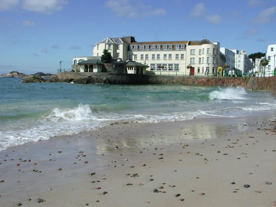 ホテル Fort D Auvergne