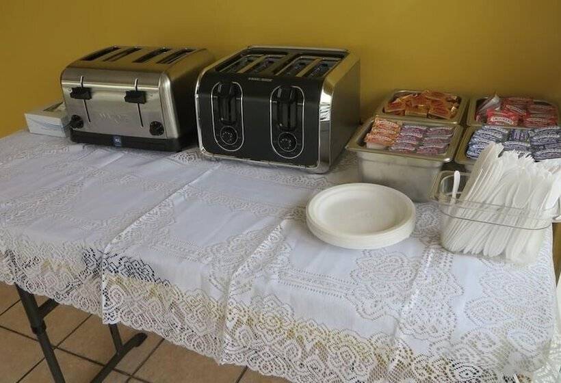 Friendship Motor Inn