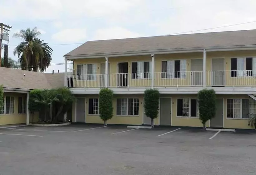 Friendship Motor Inn