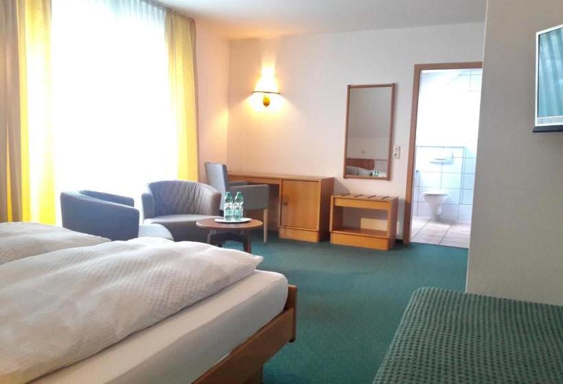 ベッドアンドブレックファースト Pension Dirkschnieder