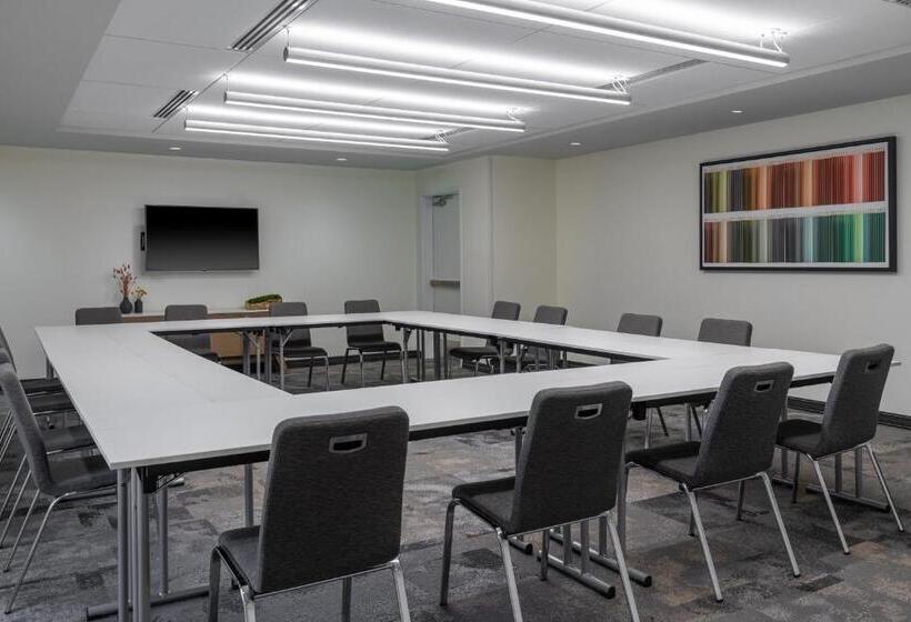 Hotel Element Dallas Richardson