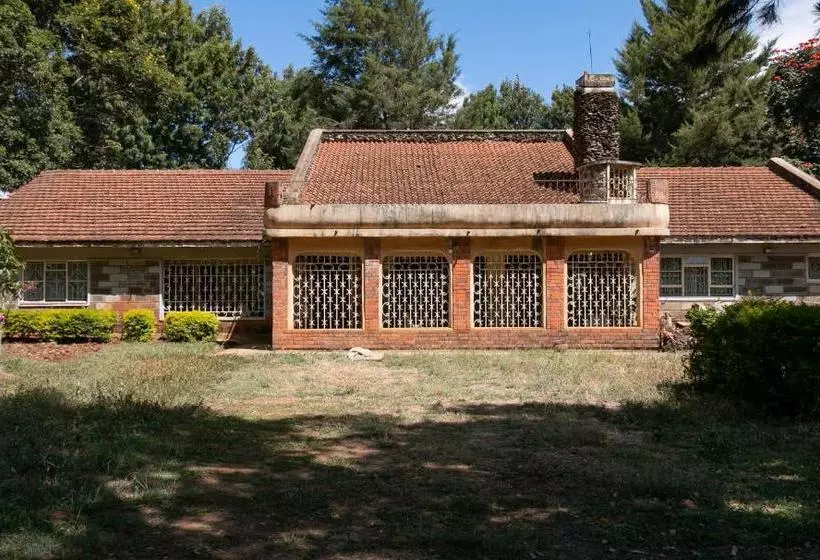 Pensió Kwa Kamanda
