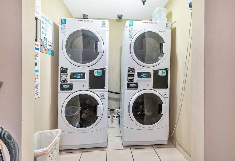 Private Condos At 556 Ocean By Lmc