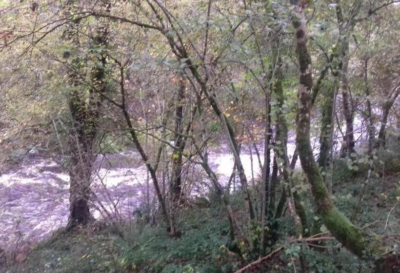 צימר Les Deux Rivieres   Chambres & Table D Hôtes