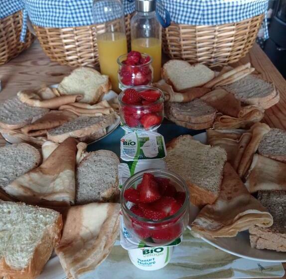 Bed & Breakfast Nuit Insolite Lovelit Val André