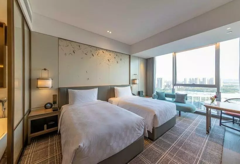 Hotelli Hualuxe Xi An Chanba, An Ihg