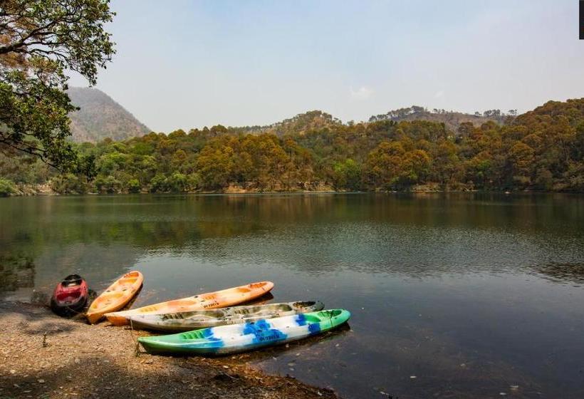 هتل Livingstone Hideaway Homes