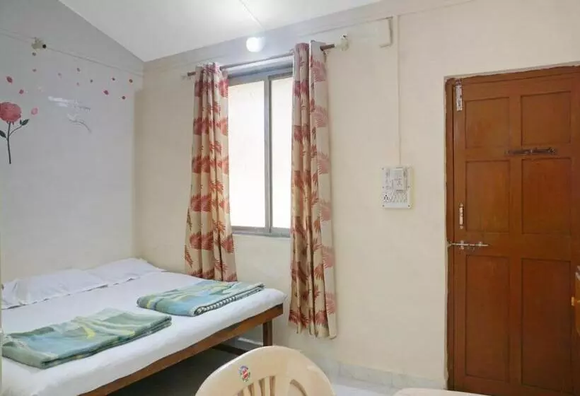 Hotelli Mm Cottage Near Mandir Road