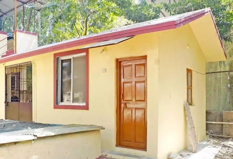 Hotelli Mm Cottage Near Mandir Road