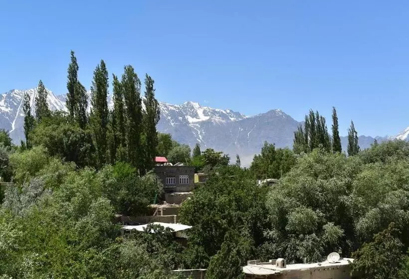 هتل Skardu Lodge