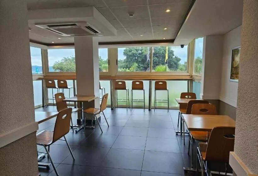 ホテル Sun1 Edenvale