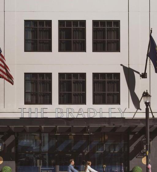 فندق The Bradley