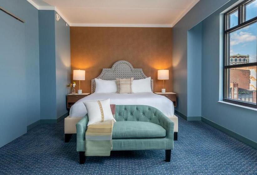 فندق The Bradley