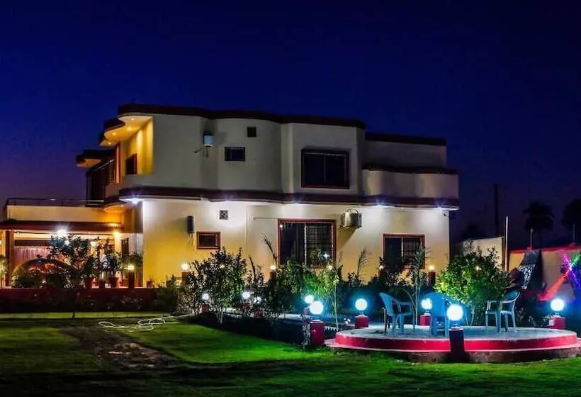پانسیون Arabian Lodges