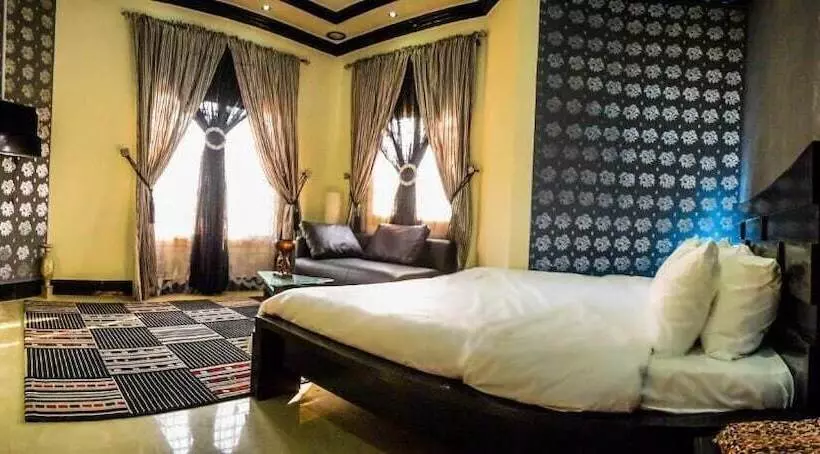 پانسیون Arabian Lodges