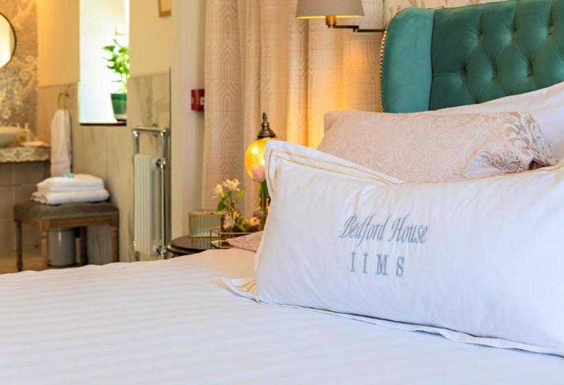 פנסיון Bedford House & Hall