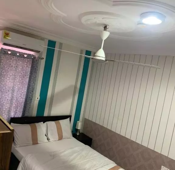 ペンション Maxjen Haven Guest House