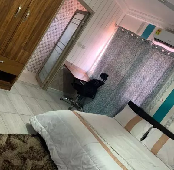 ペンション Maxjen Haven Guest House