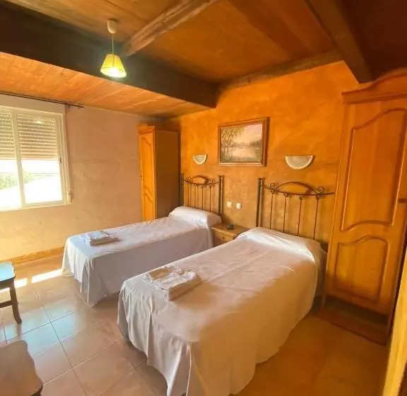 پانسیون Posada Del Cid