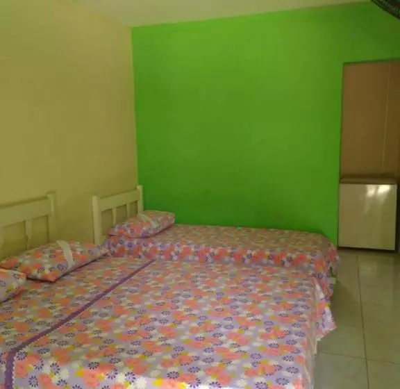 ペンション Pousada Umari