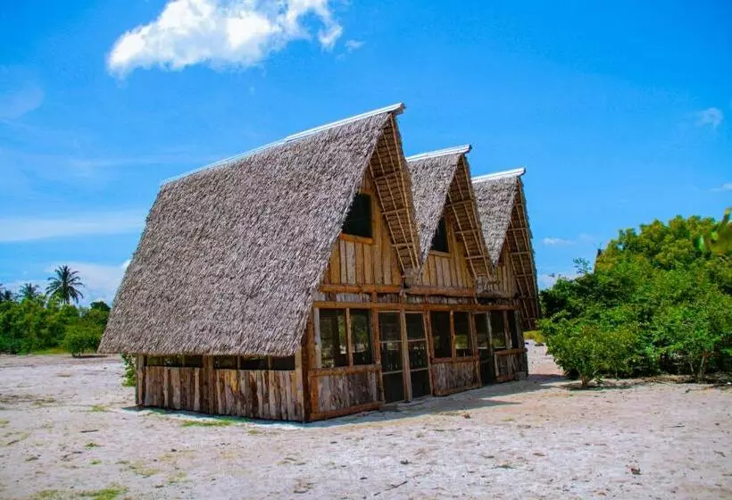 ベッドアンドブレックファースト Mikoko Beach & Cottages