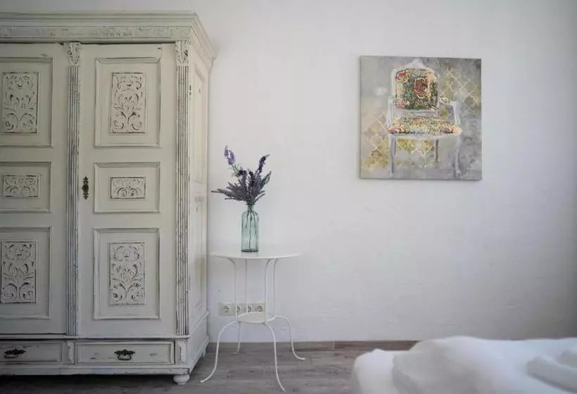 Aamiaismajoitus (B&B) Pajta Apartman és Vendégház