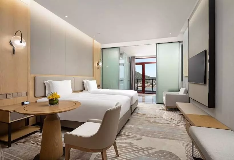 ホテル Crowne Plaza Zhoushan Seaview, An Ihg