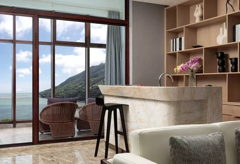 ホテル Crowne Plaza Zhoushan Seaview, An Ihg