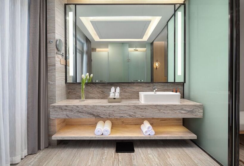 Otel Crowne Plaza Zhoushan Seaview, An Ihg