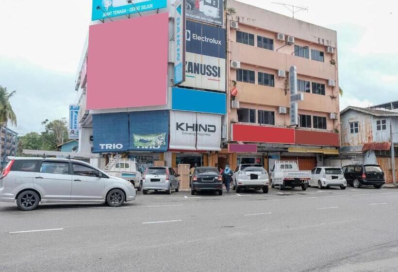 בית מלון כפרי Oyo 90167 Tiara