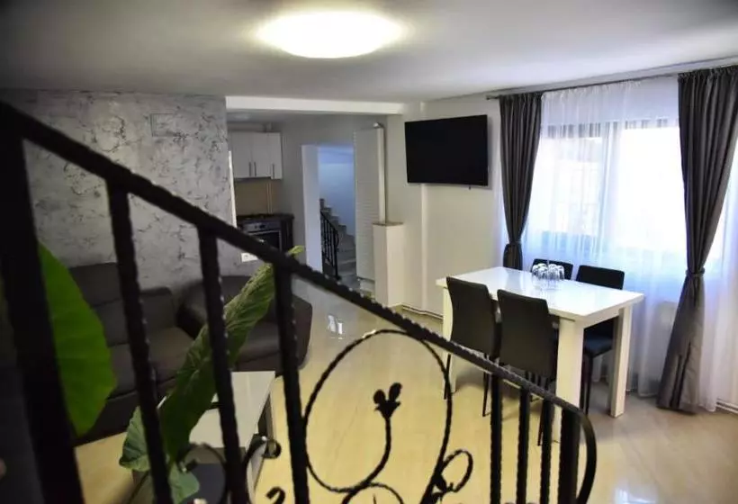 Majatalo Casa Sophia Maria Caciulata