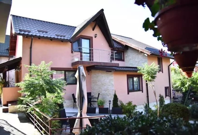 Majatalo Casa Sophia Maria Caciulata