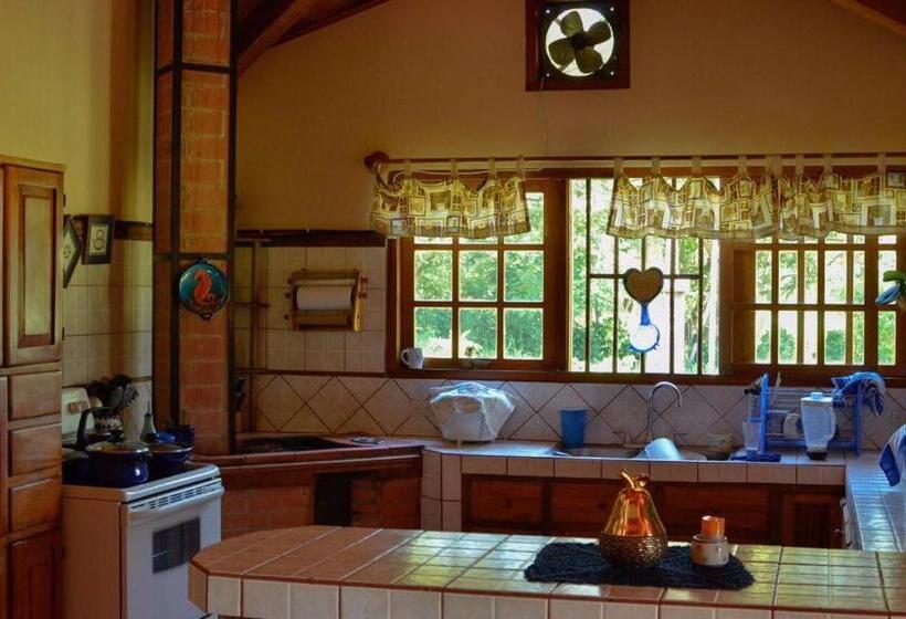 Casa Cora Bed And Breakfast