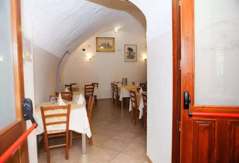 هتل Agriturismo Da Regina