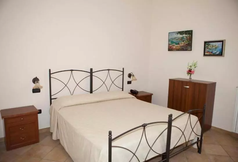 هتل Agriturismo Da Regina