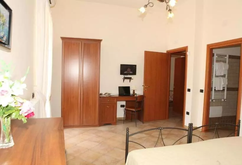 هتل Agriturismo Da Regina