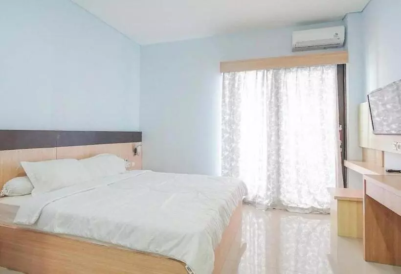 پانسیون Reddoorz Near Muaya Beach Jimbaran