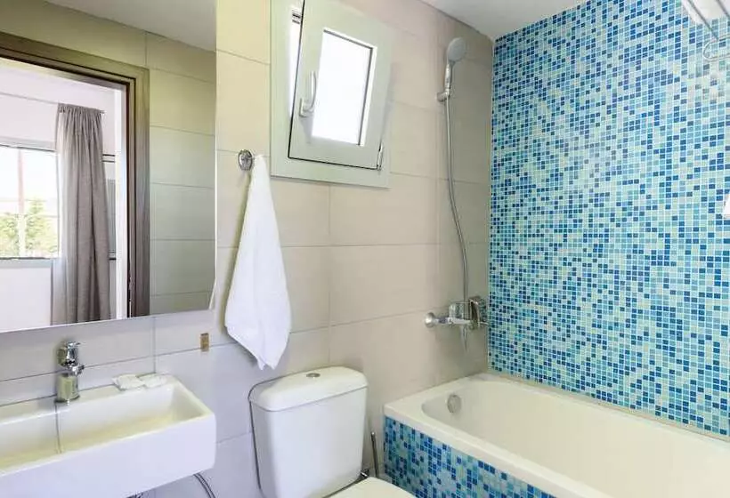 Angela Studios Apartments