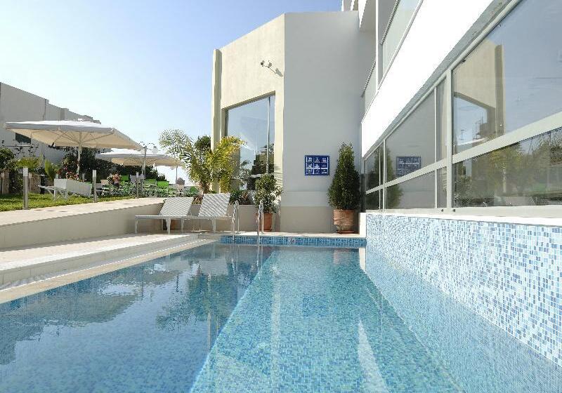 Angela Studios Apartments