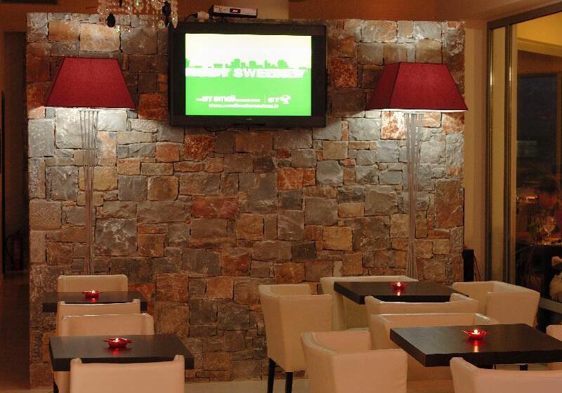 Angela Studios Apartments