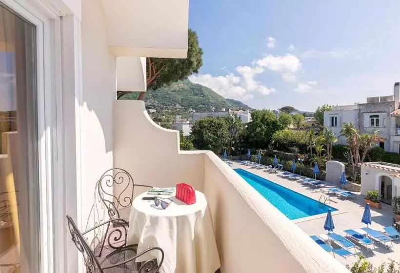 هتل Le Canne Family Resort & Spa