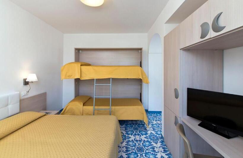 בית מלון כפרי Le Canne Family Resort & Spa