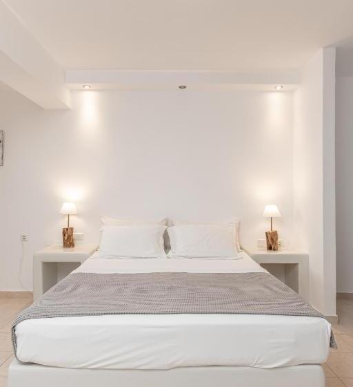 בית מלון כפרי Annita's Village