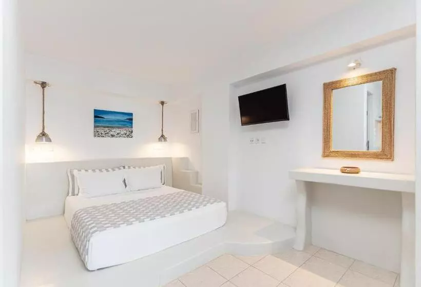 هتل Annita's Village