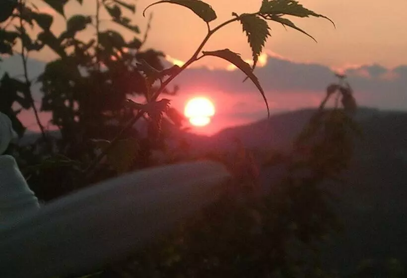 فندق B&b La Terrazza Del Subasio