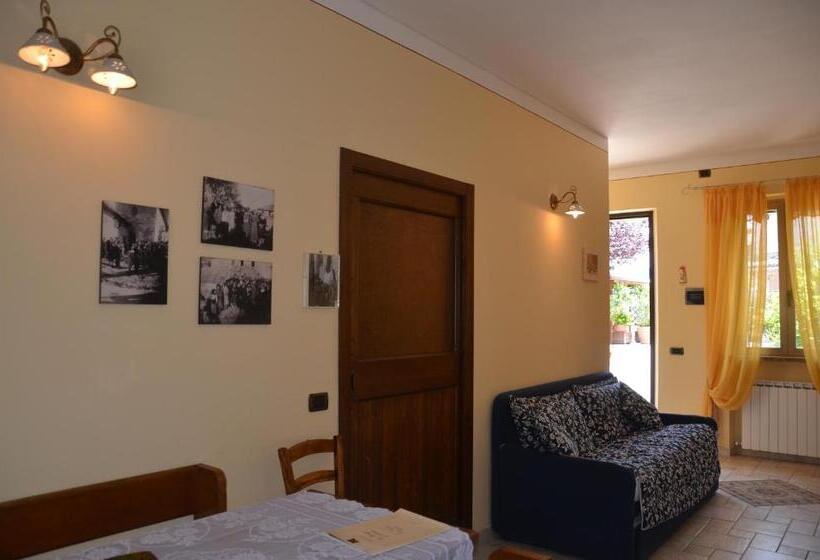 בית מלון כפרי B&b La Terrazza Del Subasio