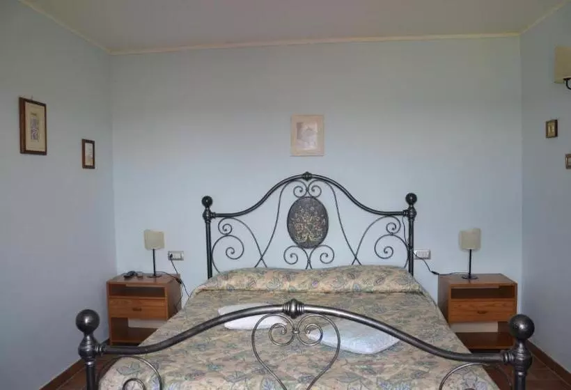 فندق B&b La Terrazza Del Subasio