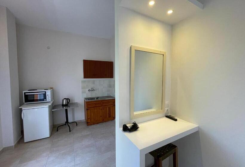 בית מלון כפרי Benitses Arches