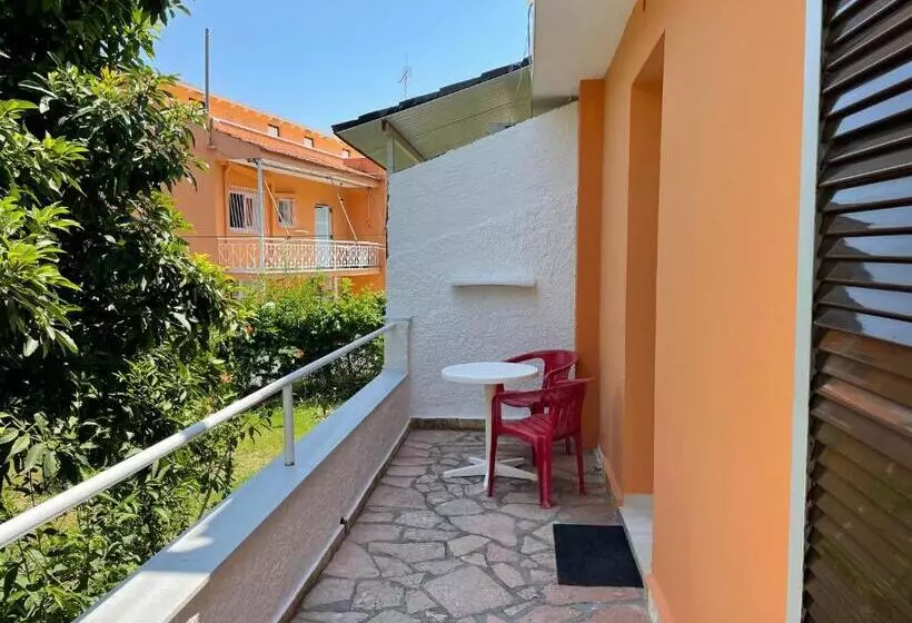 Hotel Benitses Arches