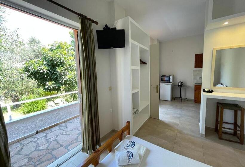 בית מלון כפרי Benitses Arches